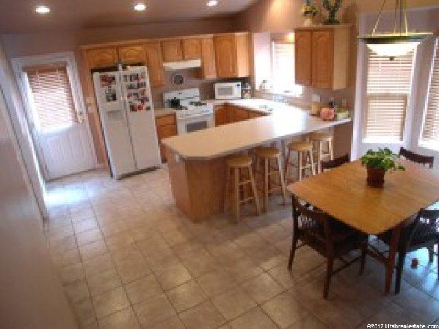 995 E Canfield Dr, Ogden, UT 84404 — photo 4
