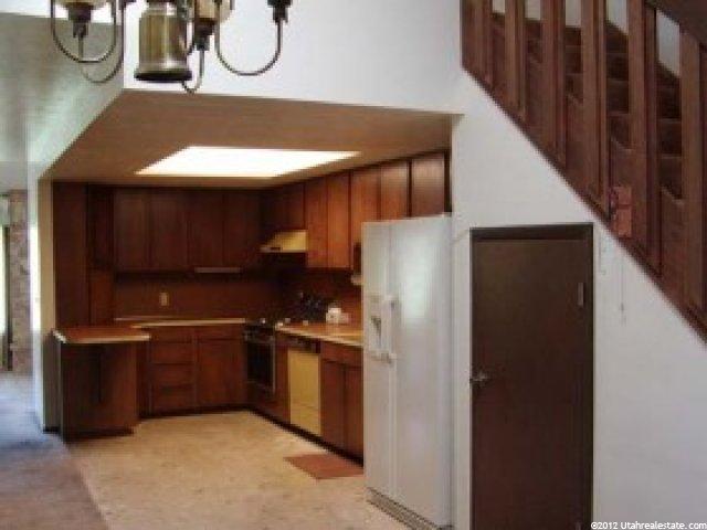 55 N White Barn Dr W, Pleasant View, UT 84414 — photo 2