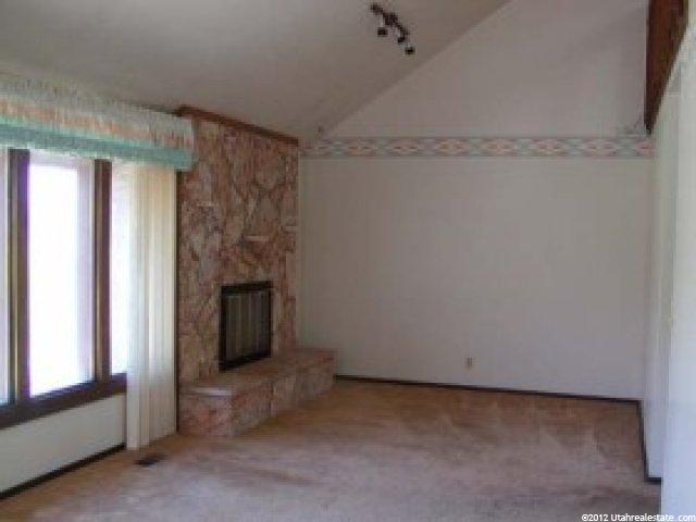 55 N White Barn Dr W, Pleasant View, UT 84414 — photo 3