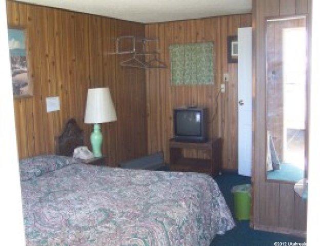 20 E Main St, Green River, UT 84525 — photo 3