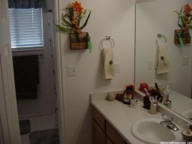 2207 N 2525 W, Clinton, UT 84015 — photo 5