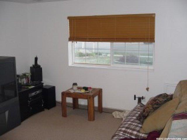 2207 N 2525 W, Clinton, UT 84015 — photo 6