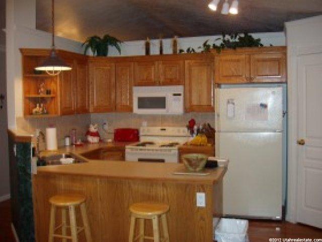 579 S 300 E, Providence, UT 84332 — photo 3