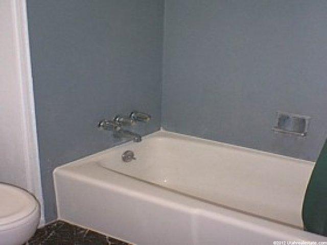 5322 S 590 E ## K, Murray, UT 84107 — photo 4