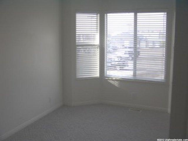 587 E Eastpointe Cir, North Salt Lake, UT 84054 — photo 6