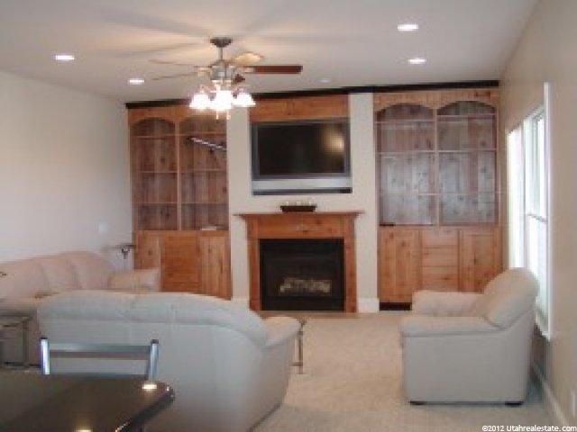 549 Outlook Cv, Draper, UT 84020 — photo 2