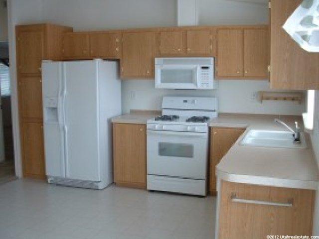 975 E 1175 S #11, Fruit Heights, UT 84037 — photo 4