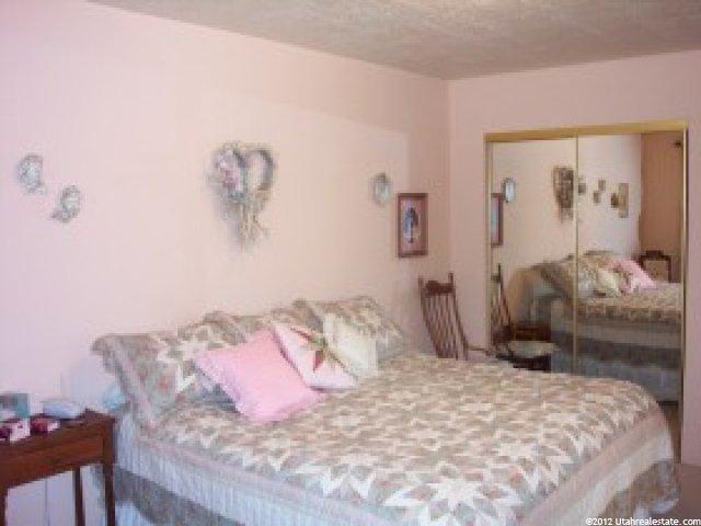 438 W 4050 N, Pleasant View, UT 84414 — photo 5