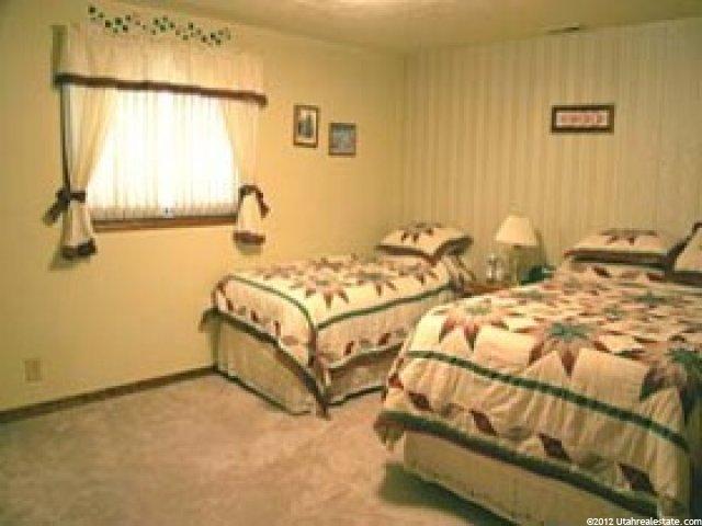 2300 N Cheryle Way E, Layton, UT 84040 — photo 8