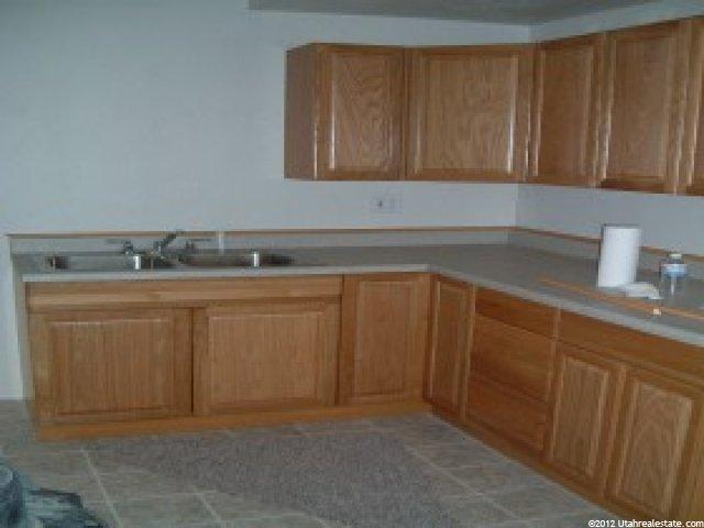 484 E Canyon Rd S, Ogden, UT 84404 — photo 4