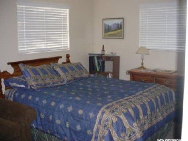 1834 N 200 E, Centerville, UT 84014 — photo 8