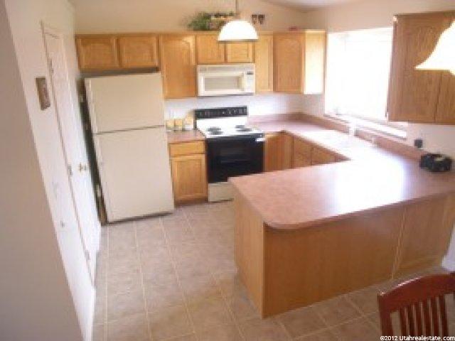 5368 S 2700 W, Roy, UT 84067 — photo 6