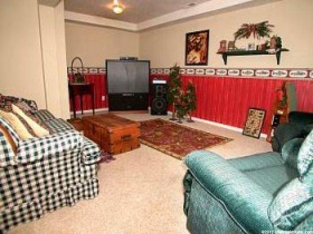 190 N 200 E, Millville, UT 84326 — photo 4