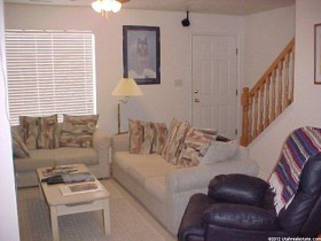 1023 River Bend Ln, Ogden, UT 84404 — photo 4
