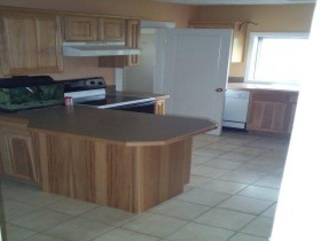 61 W 100 S, Hyde Park, UT 84318 — photo 2