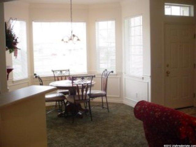 961 S Courtyard Ln E, Centerville, UT 84014 — photo 2