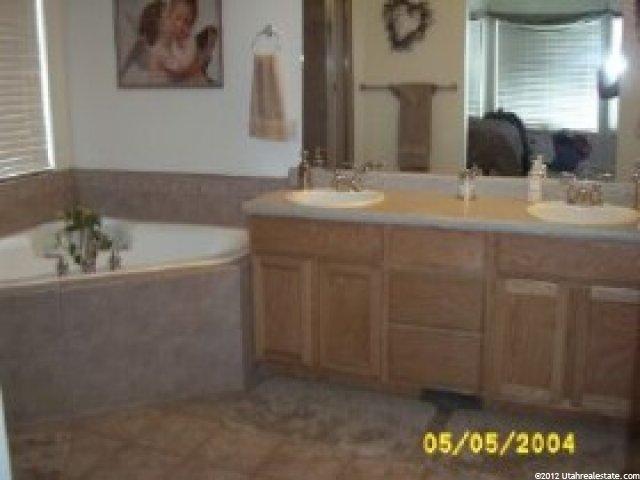 316 E 1900 S, Clearfield, UT 84015 — photo 5