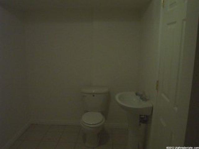 17 W Zircon Cir, Layton, UT 84041 — photo 3