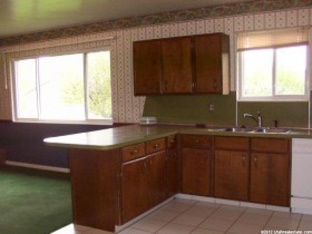 2020 S Main St, Clearfield, UT 84015 — photo 5