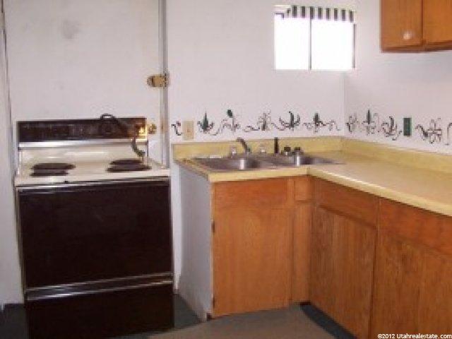 2020 S Main St, Clearfield, UT 84015 — photo 6