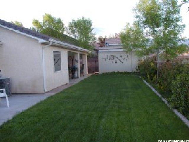 230 N 2230 E, St. George, UT 84790 — photo 2