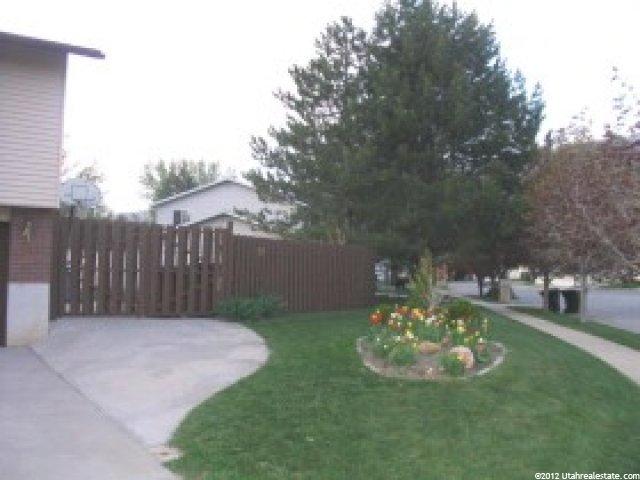 638 Creek View Rd, Centerville, UT 84014 — photo 2