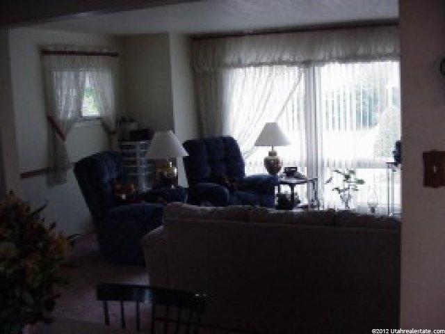 5085 S 600 W, Washington Terrace, UT 84405 — photo 2