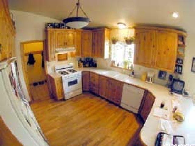 1718 Ridge Line Dr, Timber Lakes, UT 84032 — photo 3