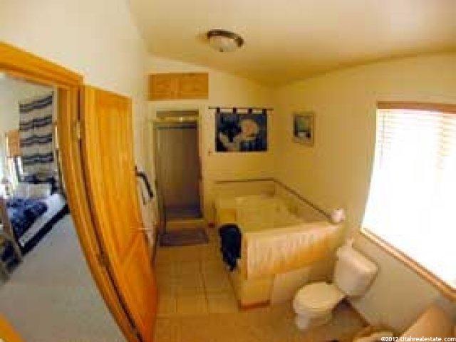 1718 Ridge Line Dr, Timber Lakes, UT 84032 — photo 5