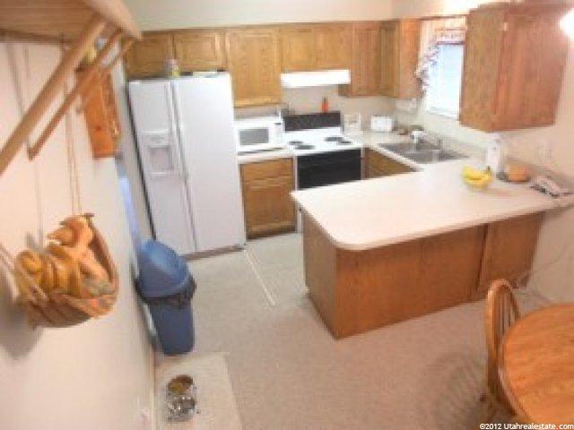 4448 S 2975 W, Roy, UT 84067 — photo 5