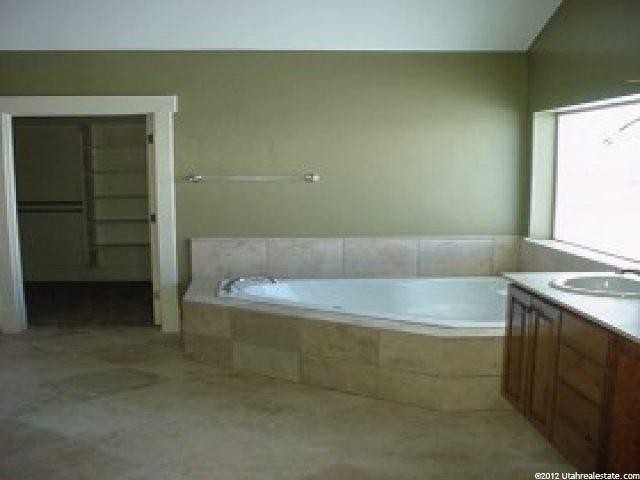 9883 N 6250 W, Highland, UT 84003 — photo 4