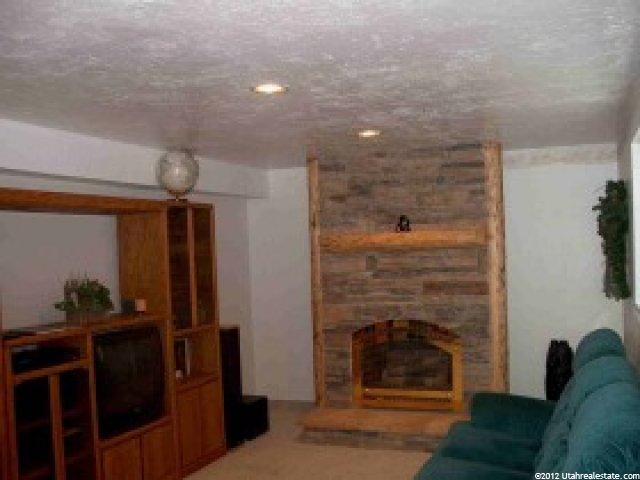 160 Willow Ln, Garland, UT 84312 — photo 3