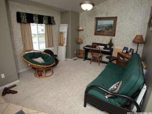 866 W 910 N, Clinton, UT 84015 — photo 5