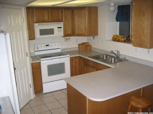 981 E Dry Gulch Rd S, Sandy, UT 84094 — photo 3