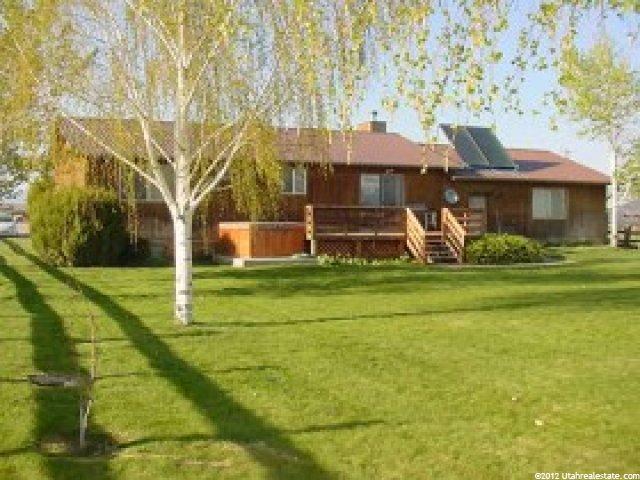 615 W Oneida St, Preston, ID 83263 — photo 2