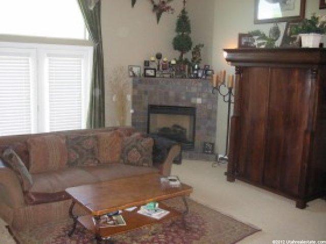 664 Dunning Ct, Draper, UT 84020 — photo 2
