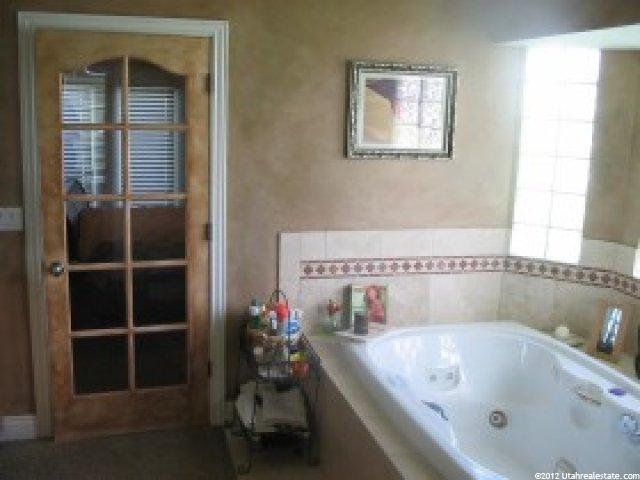 664 Dunning Ct, Draper, UT 84020 — photo 6