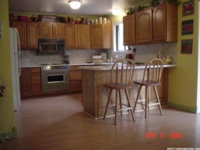 9685 Sitzmark Dr, Sandy, UT 84092 — photo 2