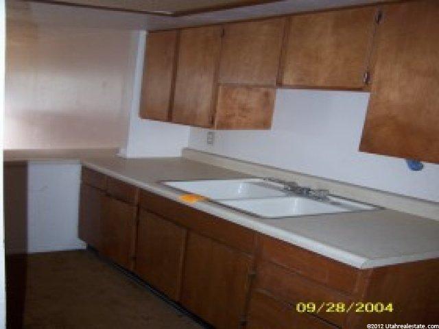 306 W 1600 N, Bountiful, UT 84010 — photo 6