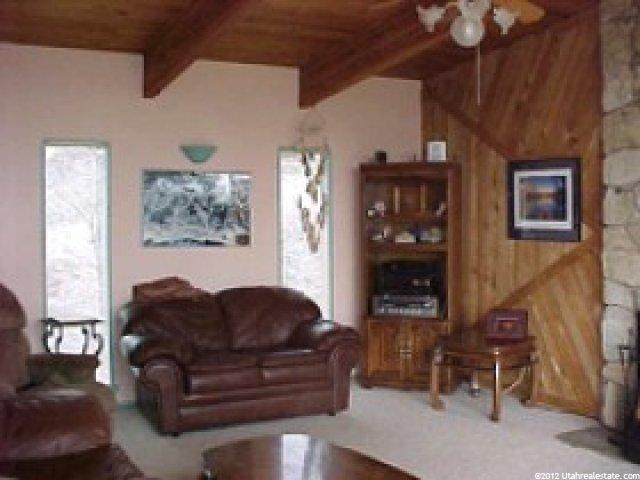 135 Crestview Ln, Park City, UT 84098 — photo 2