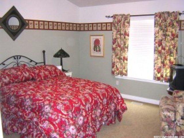 9839 Cascade Park Dr, Sandy, UT 84070 — photo 2