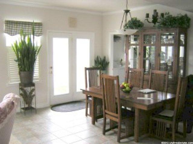 9839 Cascade Park Dr, Sandy, UT 84070 — photo 3