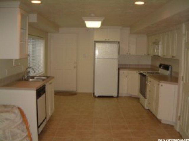74 W 780 S, Centerville, UT 84014 — photo 5