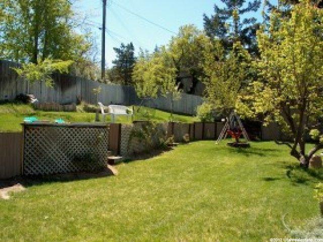 8433 Mesa Dr, Sandy, UT 84093 — photo 6