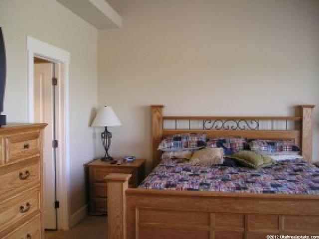 9736 Bluffside Dr, Sandy, UT 84092 — photo 3