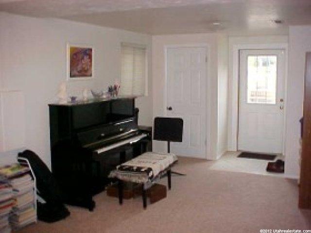 10445 S Leilani Dr E, Sandy, UT 84070 — photo 6