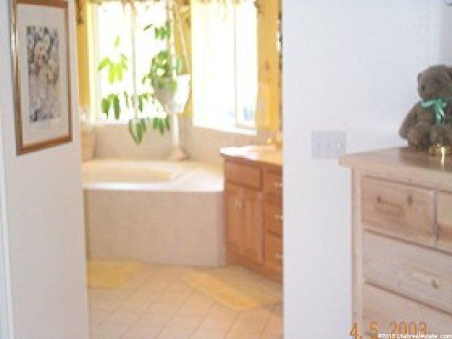 712 S 500 E, Providence, UT 84332 — photo 7