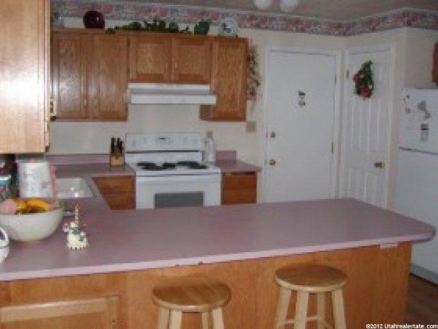 748 Sandstone Cir, Sandy, UT 84094 — photo 5
