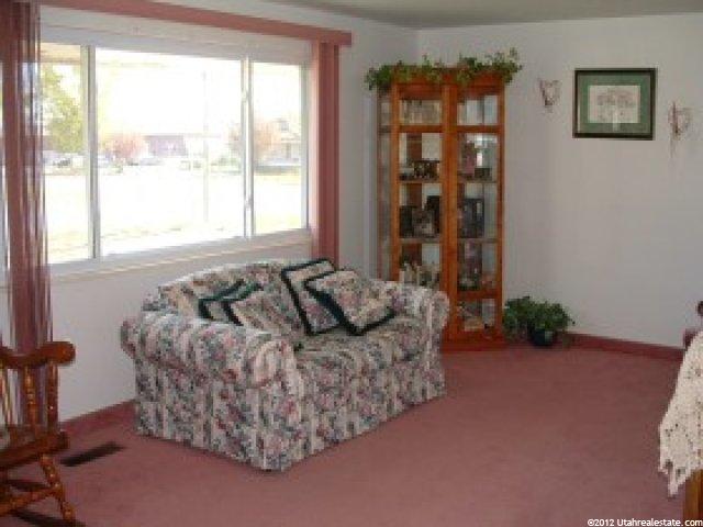 186 W 400 S, Nephi, UT 84648 — photo 2