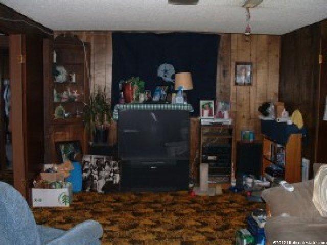 186 W 400 S, Nephi, UT 84648 — photo 4